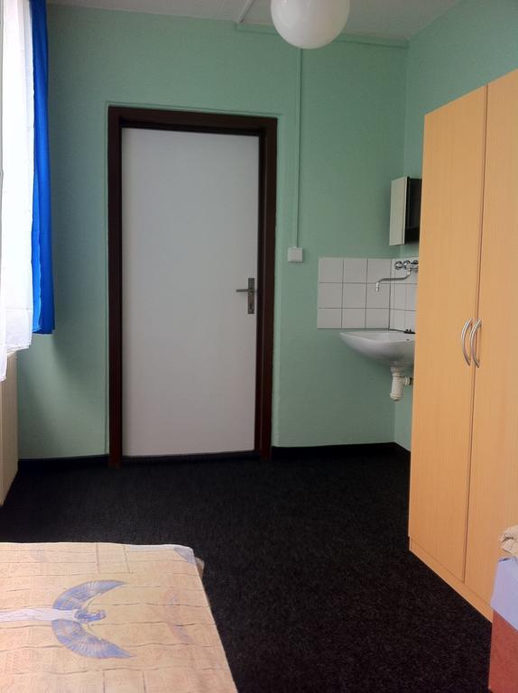 Hostel Liben Praha Ruang foto