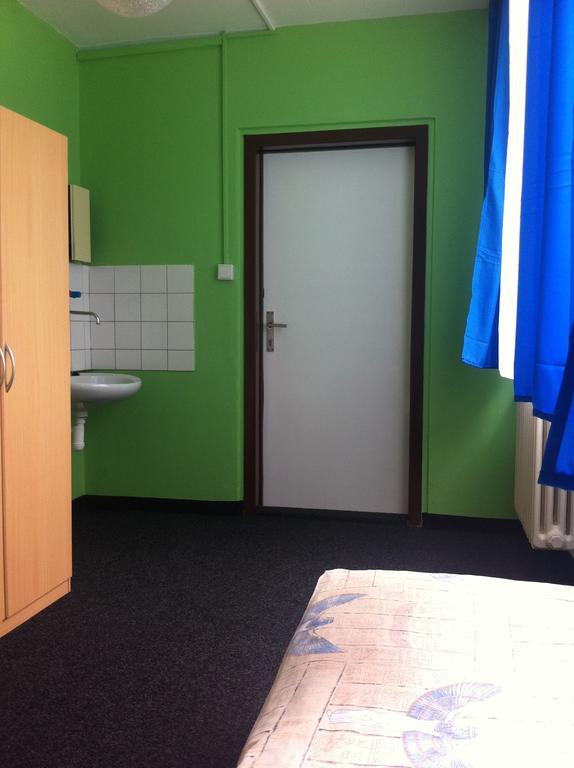 Hostel Liben Praha Ruang foto